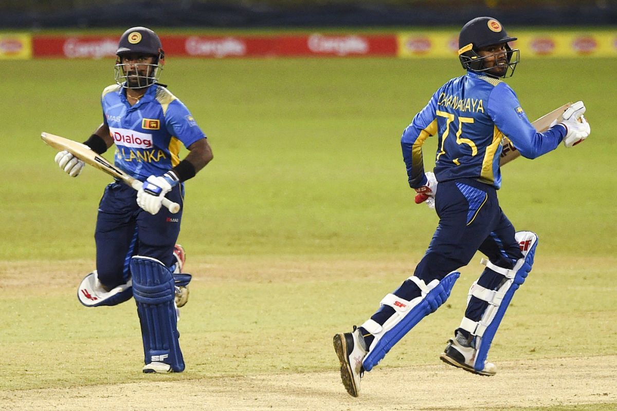 Charith Asalanka and Dhananjaya de Silva run during their brief partnership, Sri Lanka vs South Africa, 2nd ODI, Colombo, September 4, 2021