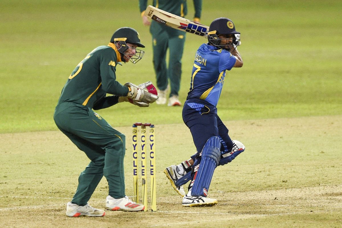 Dasun Shanaka goes on the back foot, Sri Lanka vs South Africa, 2nd ODI, Colombo, September 4, 2021