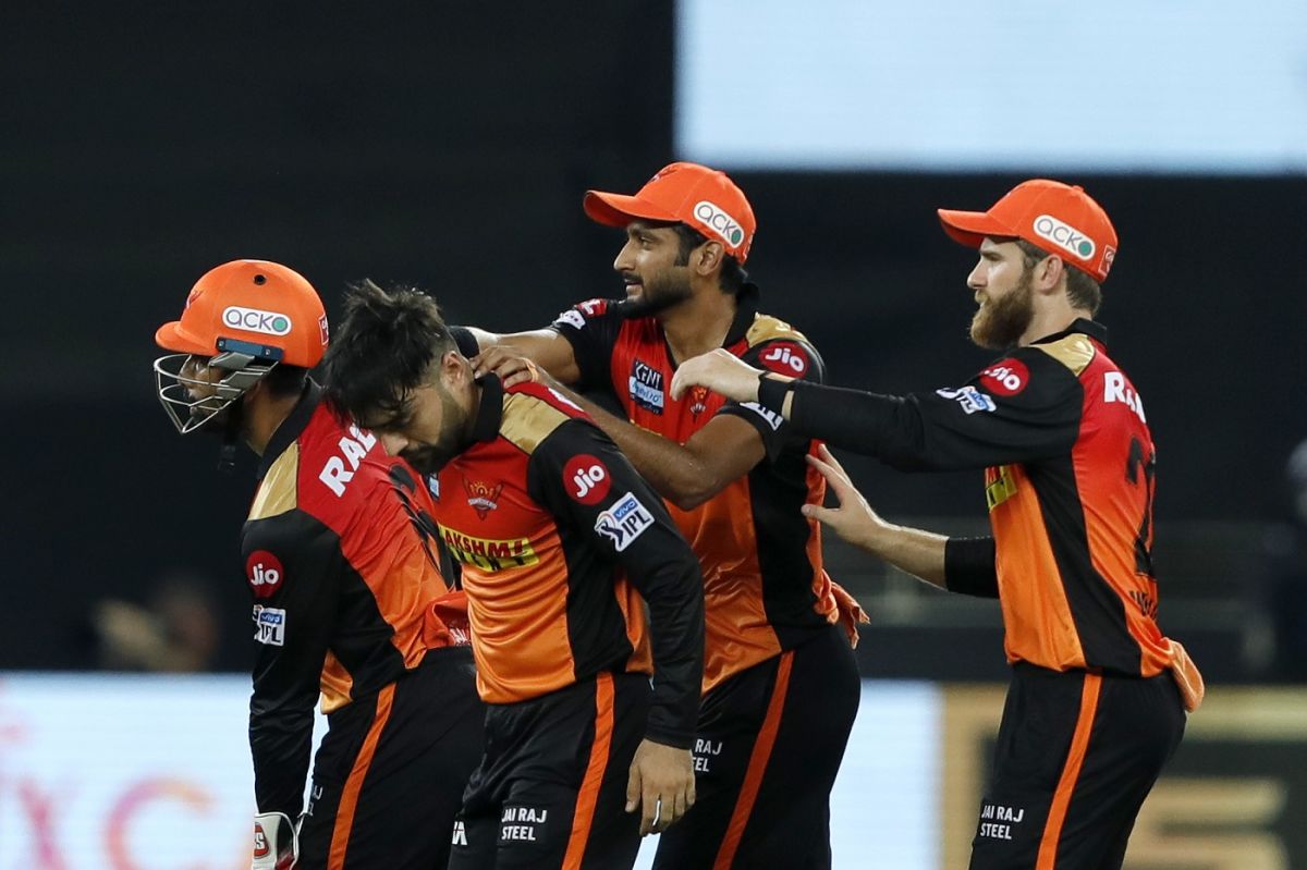 Wriddhiman Saha, Rashid Khan, Khaleel Ahmed and Kane Williamson celebrate, Delhi Capitals vs Sunrisers Hyderabad, 33rd match, IPL 2021, Dubai, September 22, 2021