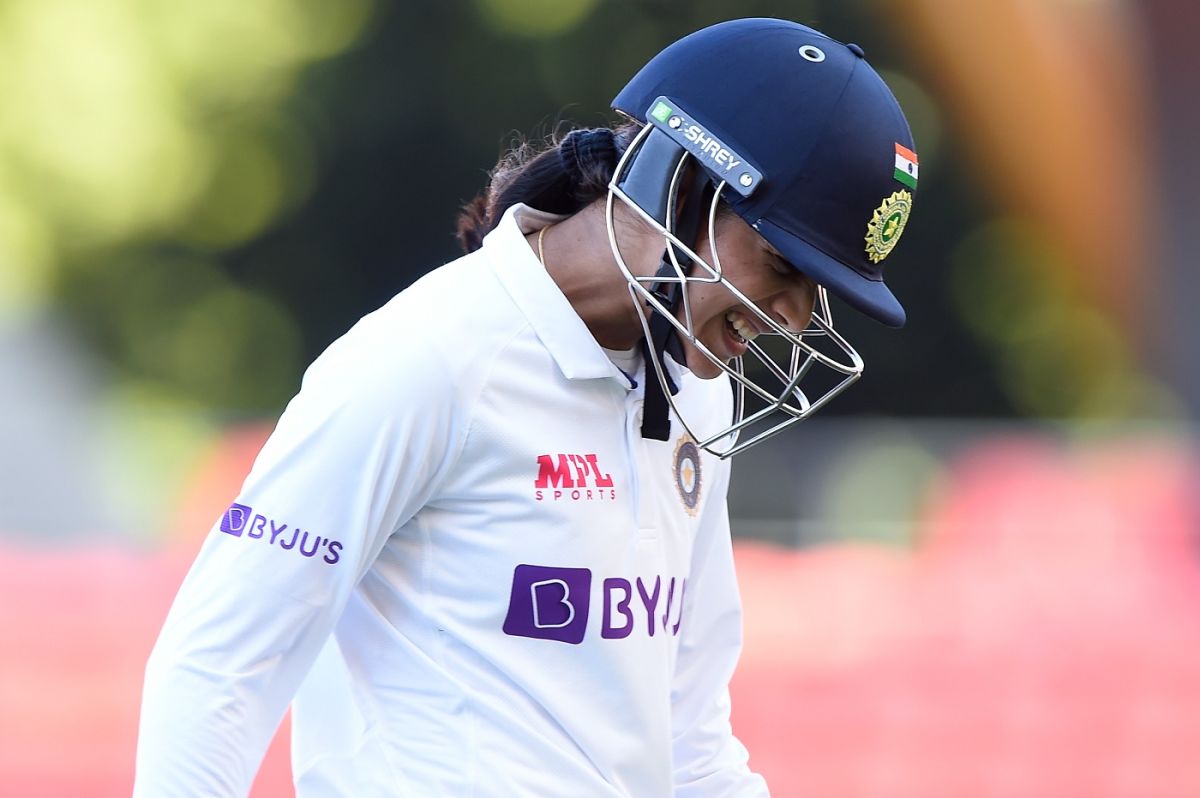 Smriti Mandhana rues her dismissal after scoring 127, Australia Women vs India Women, Only Test, Day 2, Carrara, October 1, 2021