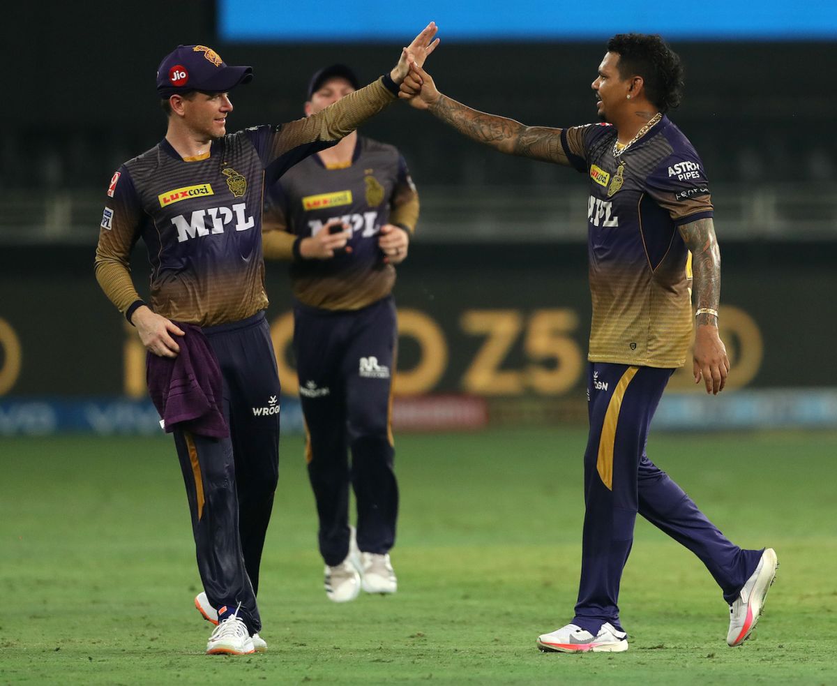 Sunil Narine celebrates Aiden Markram's wicket with Eoin Morgan, Kolkata Knight Riders vs Punjab Kings, IPL 2021, Dubai, October 1, 2021