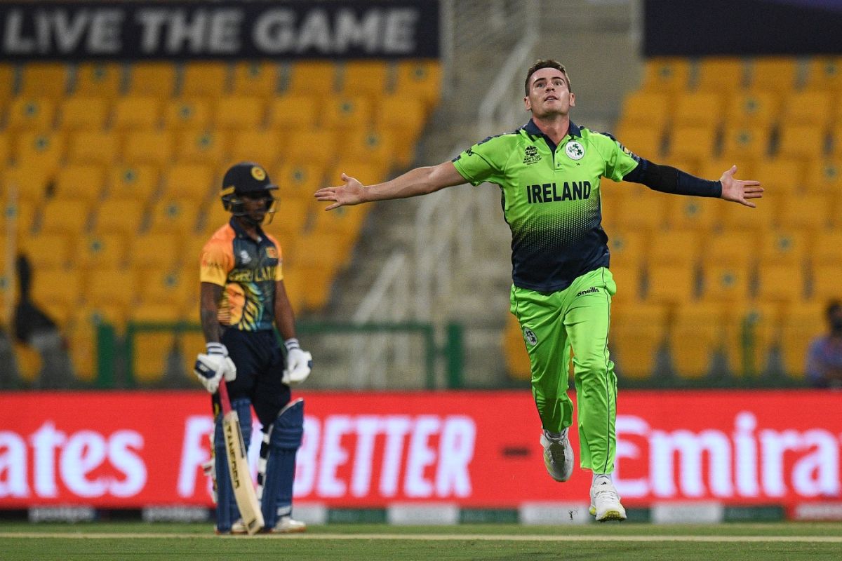 Josh Little celebrates a wicket, Ireland vs Sri Lanka, T20 World Cup, Abu Dhabi, October 20 2021