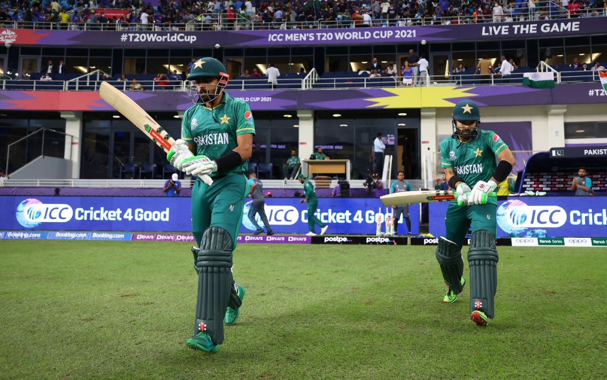Babar Azam and Mohammad Rizwan walk out to bat, India vs Pakistan, Men's T20 World Cup 2021, Super 12s, Dubai, October 24, 2021