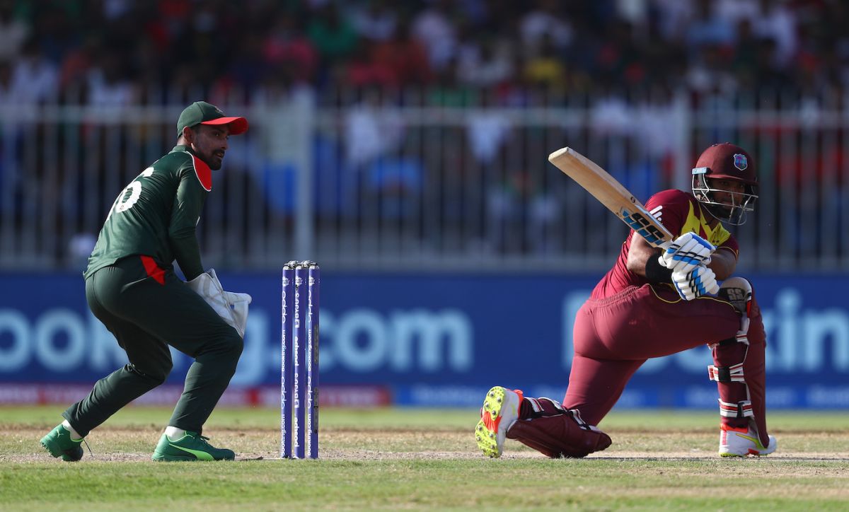 Nicholas Pooran provide the innings with some impetus in the death overs, Bangladesh vs West Indies, T20 World Cup, Group 1, Sharjah, October 29, 2021