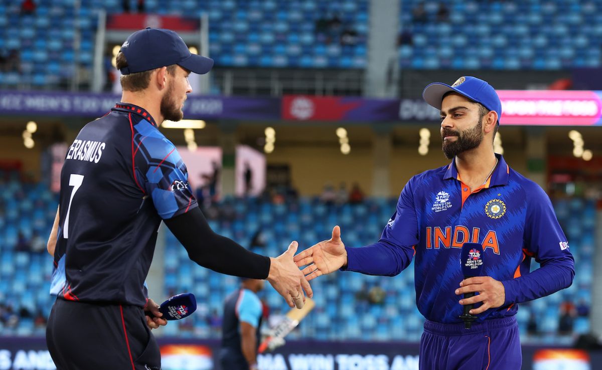 Gerhard Erasmus and Virat Kohli greet each other at the toss, India vs Namibia, T20 World Cup, Group 2, Dubai, November 8, 2021