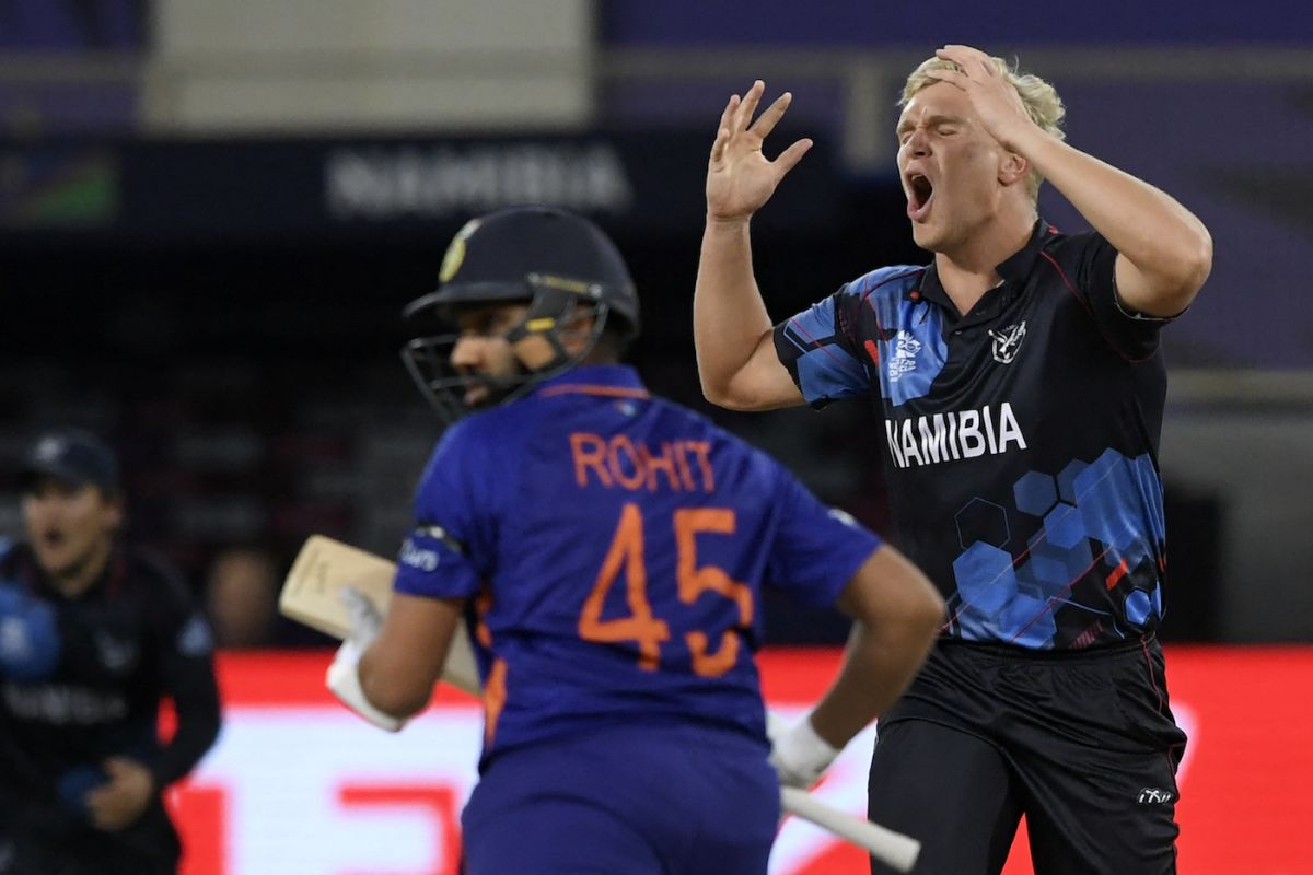 Ruben Trumpelmann reacts as a chance off Rohit Sharma goes down, India vs Namibia, T20 World Cup, Group 2, Dubai, November 8, 2021