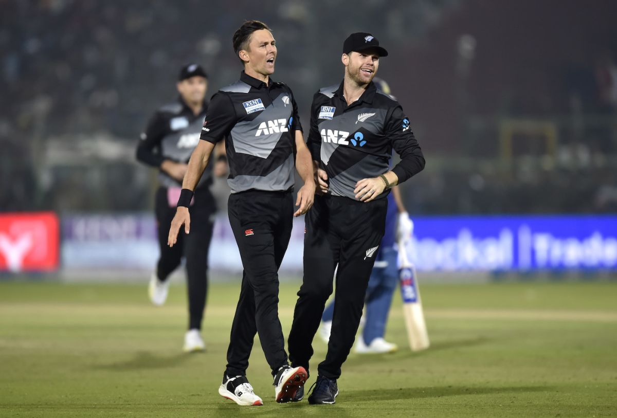 Trent Boult celebrates with Lockie Ferguson after dismissing Rohit Sharma, India vs New Zealand, 1st T20I, Jaipur, November 17, 2021