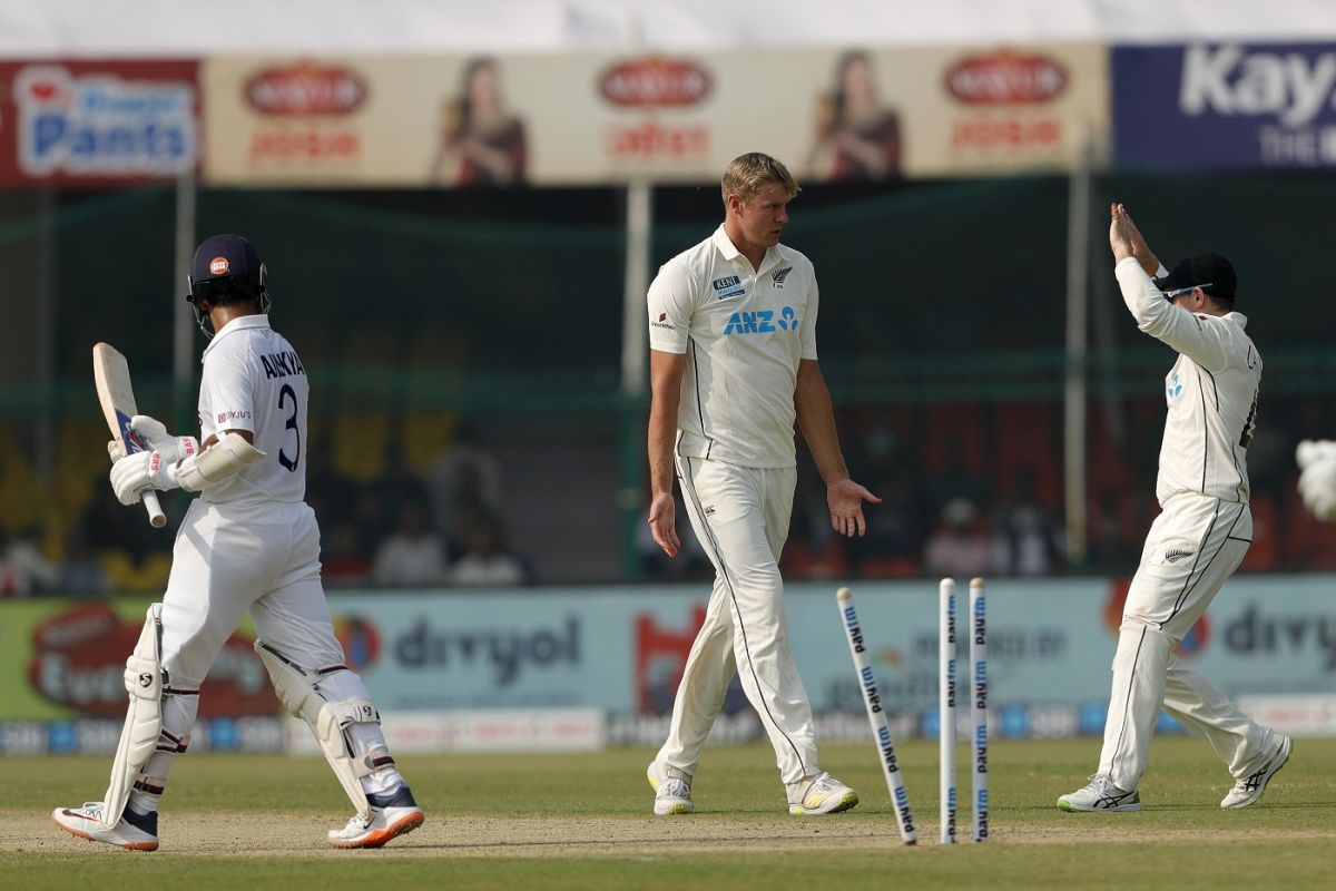 Kyle Jamieson picked up his third wicket, removing a well-set Ajinkya Rahane, India vs New Zealand, 1st Test, Green Park, Kanpur, 1st day, November 25, 2021