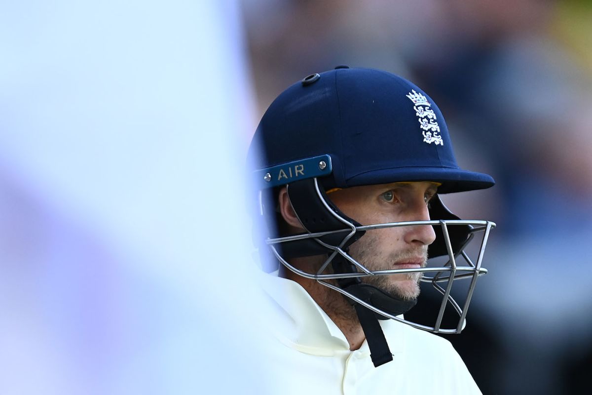 Joe Root looks on before walking out to the middle, Australia vs England, 2nd Test, The Ashes, Adelaide, 3rd day, December 18, 2021