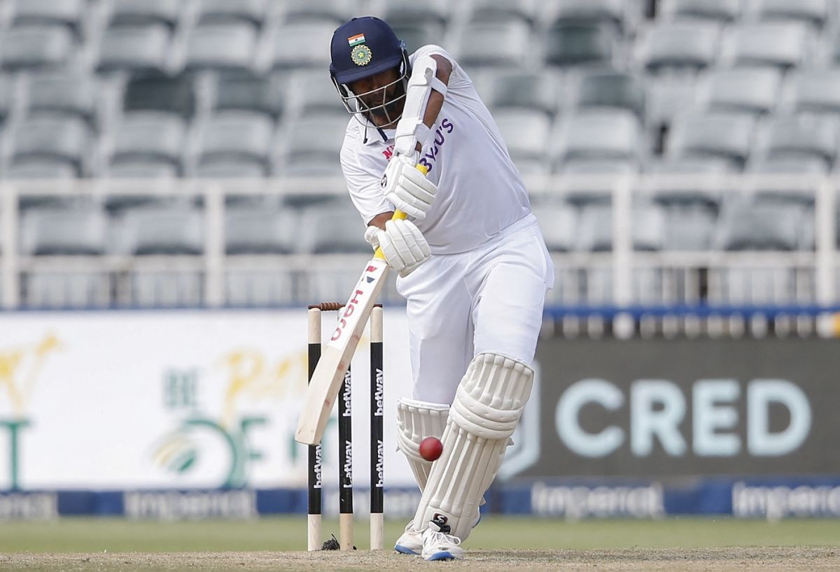 R Ashwin shapes to play a shot, South Africa vs India, 2nd Test, Day 1, Johannesburg, January 3, 2022