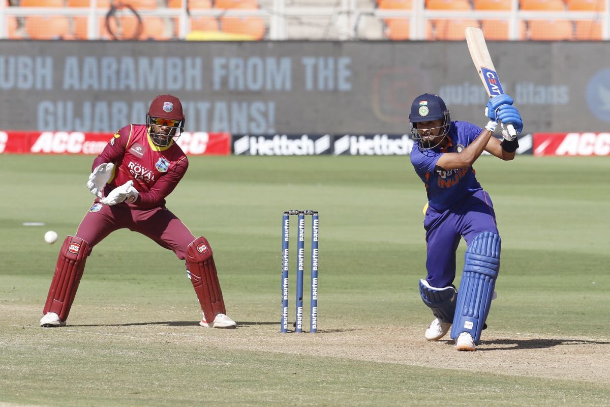 IND vs WI Live: Shreyas Iyer & Rishabh Pant hit timely half-centuries to RESCUE India, ease middle-order headache