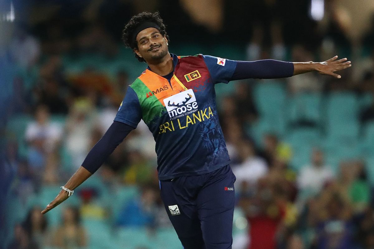 Binura Fernando was superb at the death, Australia vs Sri Lanka, 1st T20I, Sydney, February 11, 2022