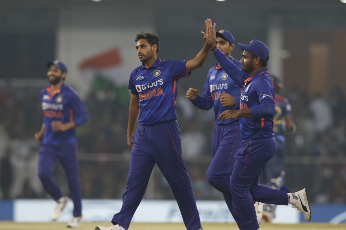 Bhuvnewshwar Kumar rocked Sri Lanka with two early blows, India vs Sri Lanka, 1st T20I, Lucknow, February 24, 2022