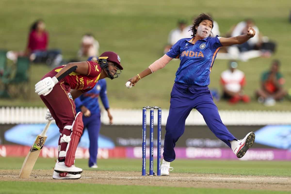 Jhulan Goswami in action, West Indies vs India, Women's World Cup 2022, Hamilton, March 12, 2022