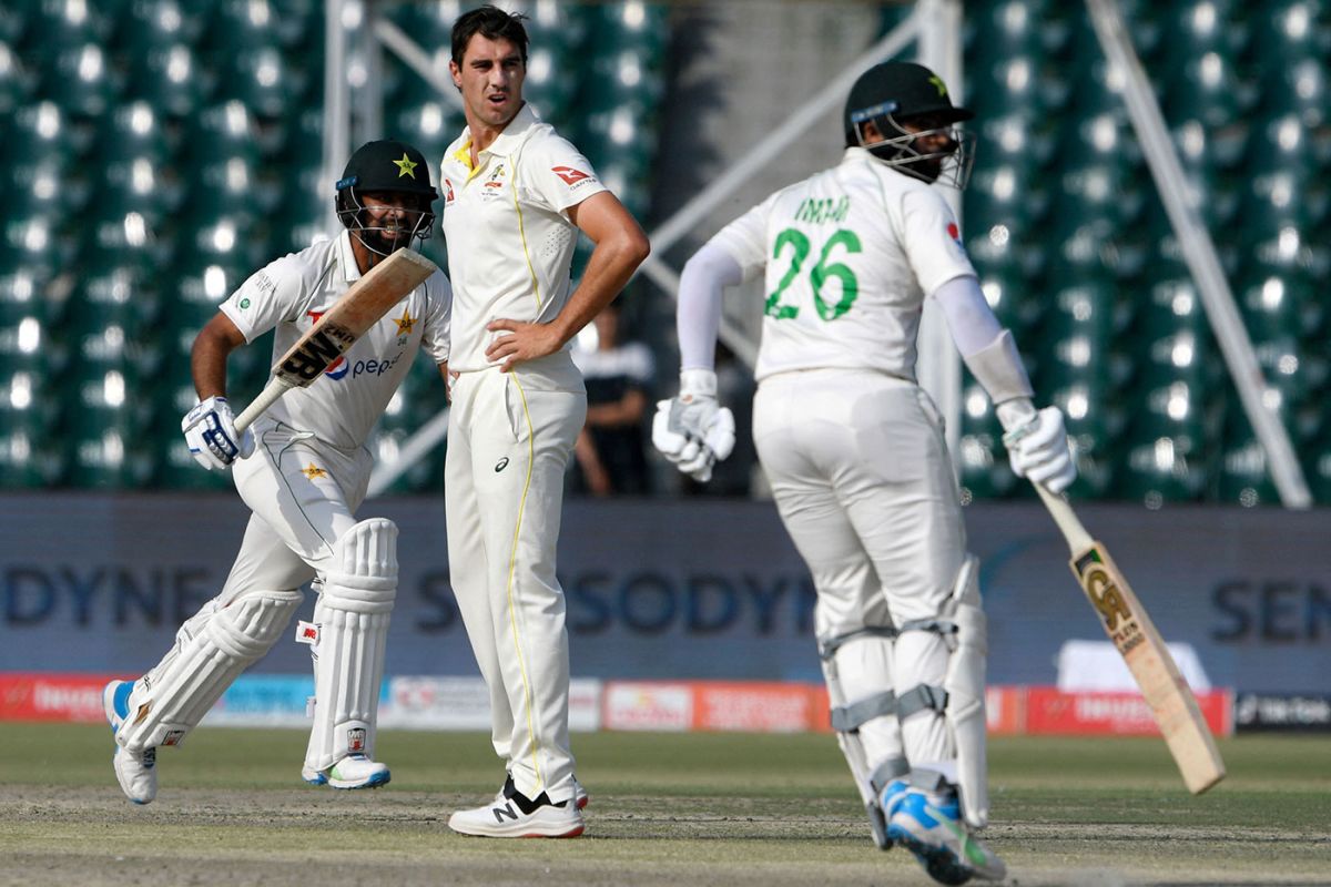 PAK VS AUS Live Score: Pakistan, Australia head to final day to settle series, hosts need 278 more to win after Imam, Shafique remain unbeaten