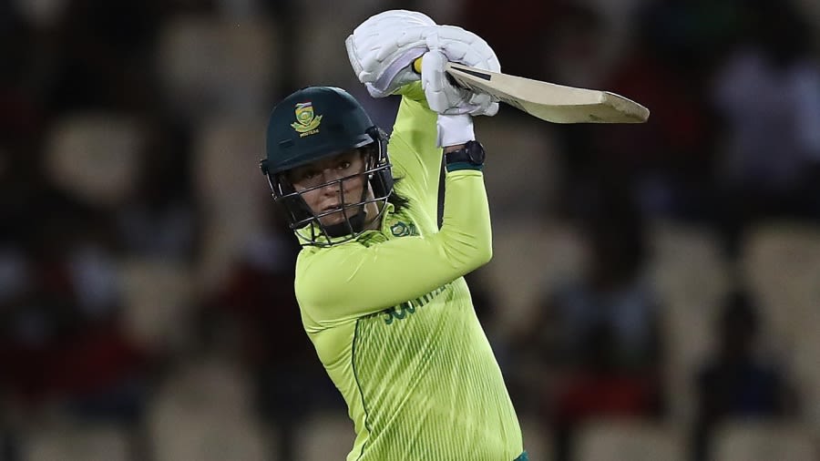 South Africa Women beat Pakistan Women - SA Women won by 8 ...