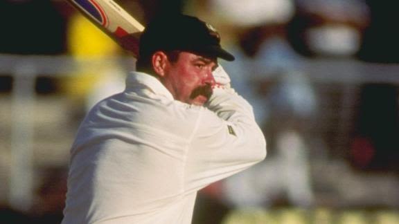 David Boon plays anchor in 1987