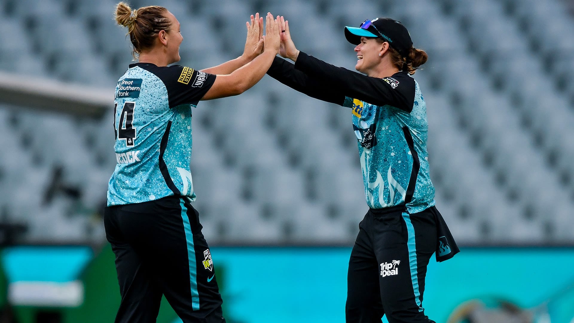 WBBL Highlights Jess Jonassen seals Brisbane Heat progress into the finals