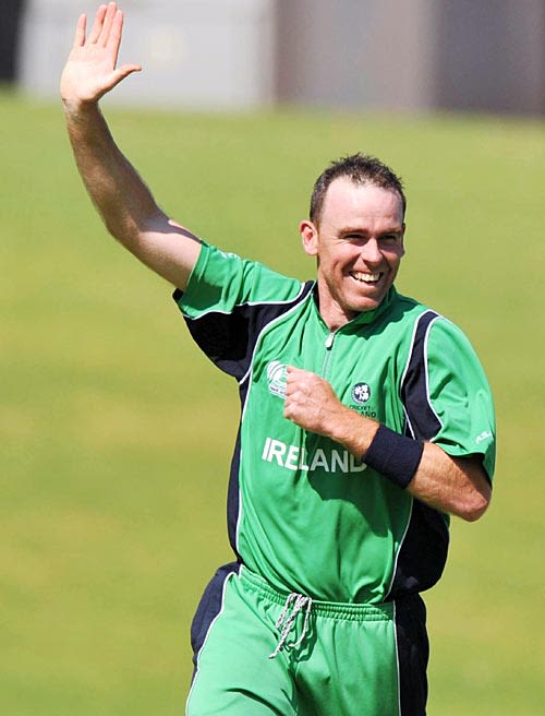 Trent Johnston took 5 for 14