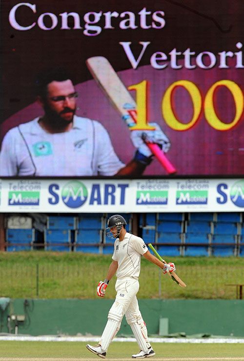 The giant screen congratulates Daniel Vettori on his hundred ...