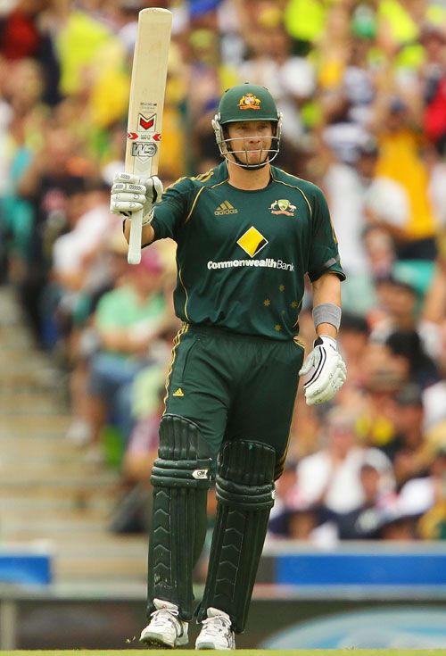 Shane Watson got a standing ovation for his half-century | ESPNcricinfo.com