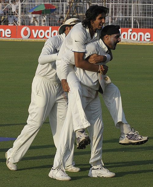 Ishant Sharma And Harbhajan Singh Celebrate Espncricinfo Com