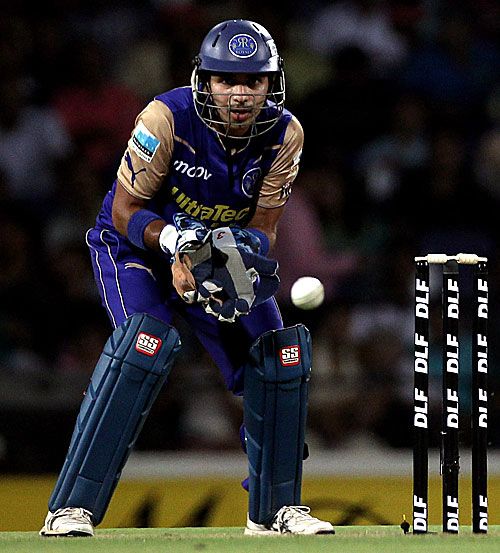 Naman Ojha keeps | ESPNcricinfo.com