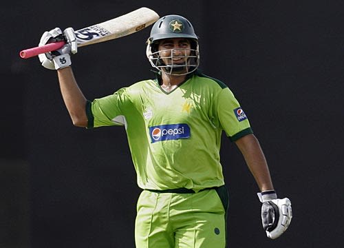 Shahzaib Hasan celebrates his fifty | ESPNcricinfo.com