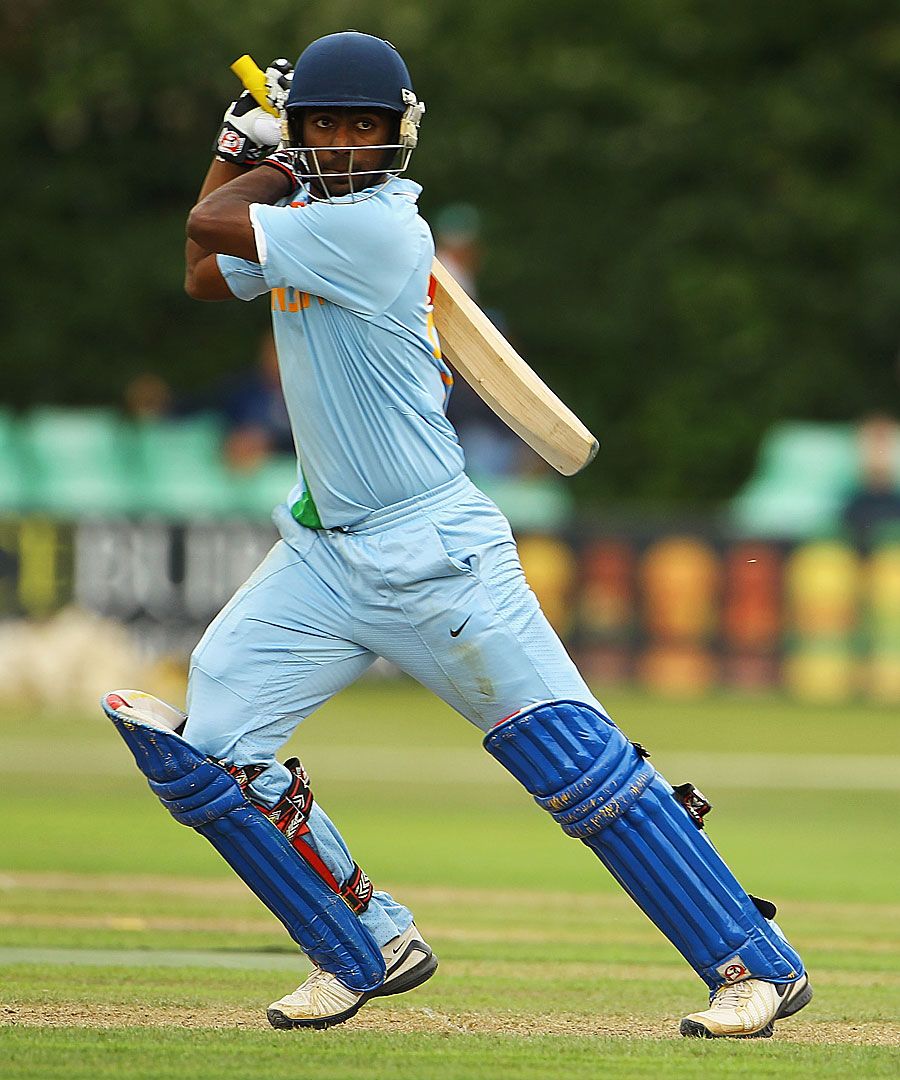 Abhinav Mukund flays one through the off side | ESPNcricinfo.com