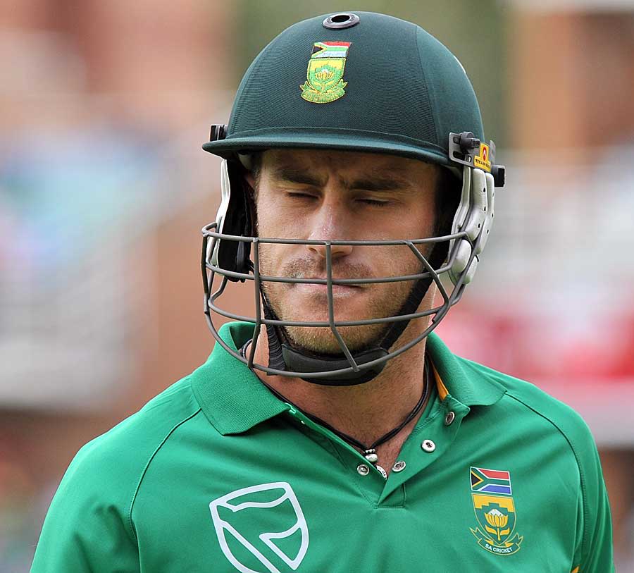 Plays of the Day: Powerless Port Elizabeth, and confusion on the pitch ...