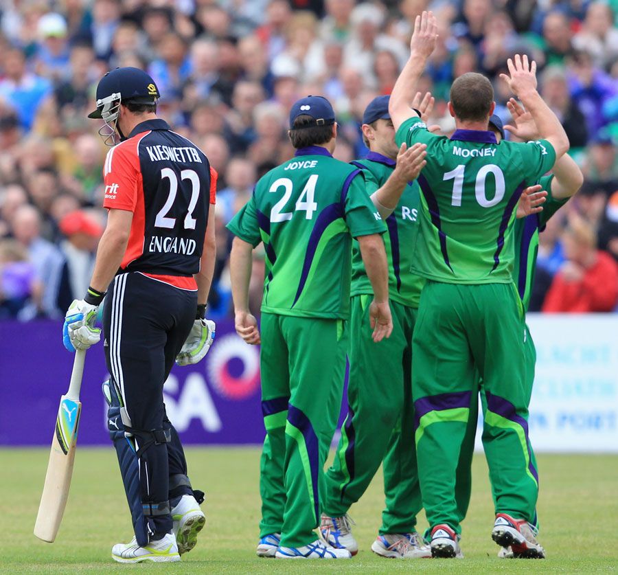 England prevail in rain-wrecked match | ESPNcricinfo.com