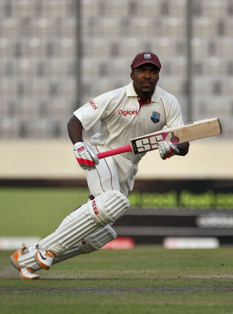 Darren Bravo takes off for a run | ESPNcricinfo.com