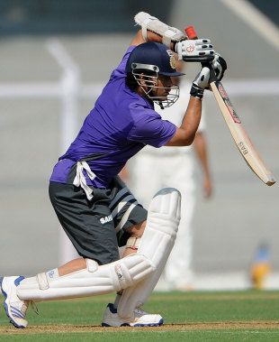 Sachin store tendulkar gloves