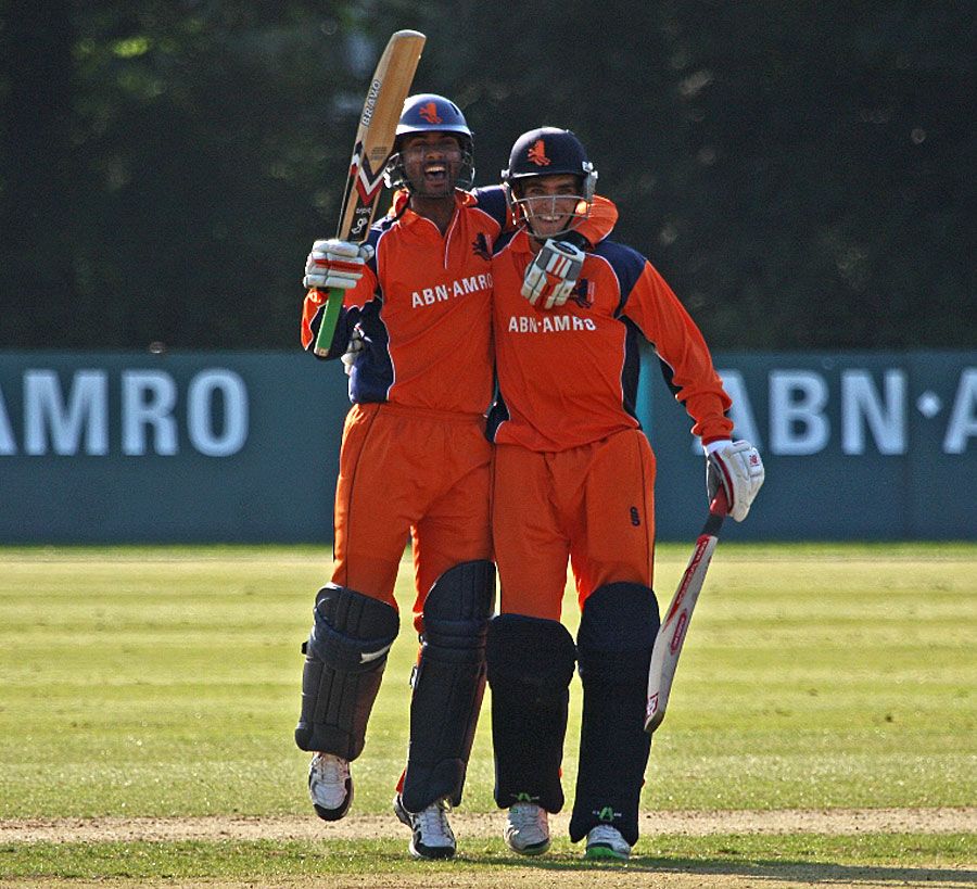 Ahsan Malik And Michael Rippon Celebrate The Tie 5135