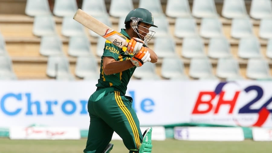 Rilee Rossouw Gets Off The Mark