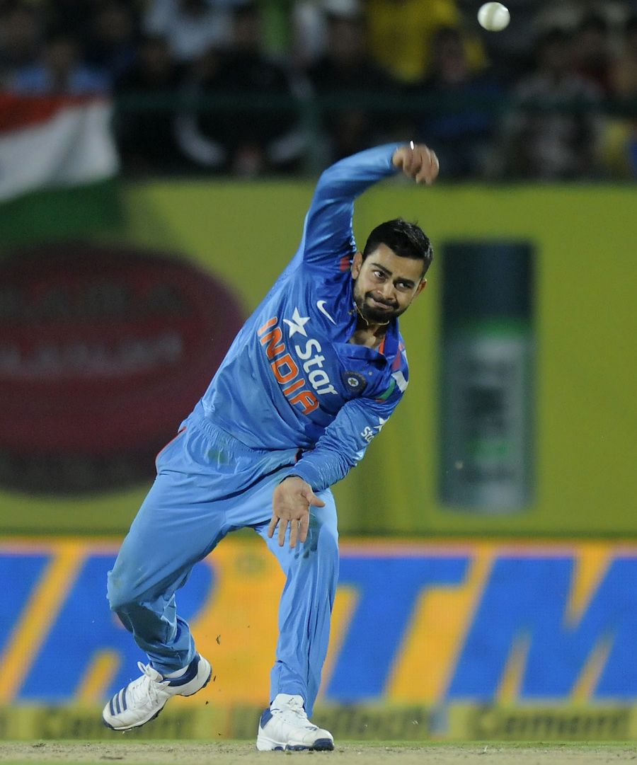 Virat Kohli Bends His Arms Over | ESPNcricinfo.com