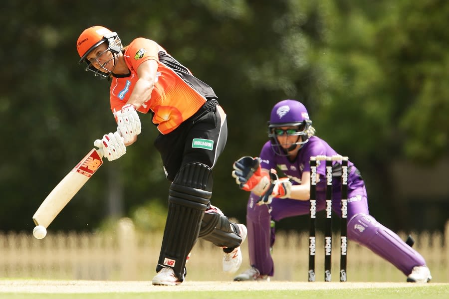 Suzie Bates launches into a shot