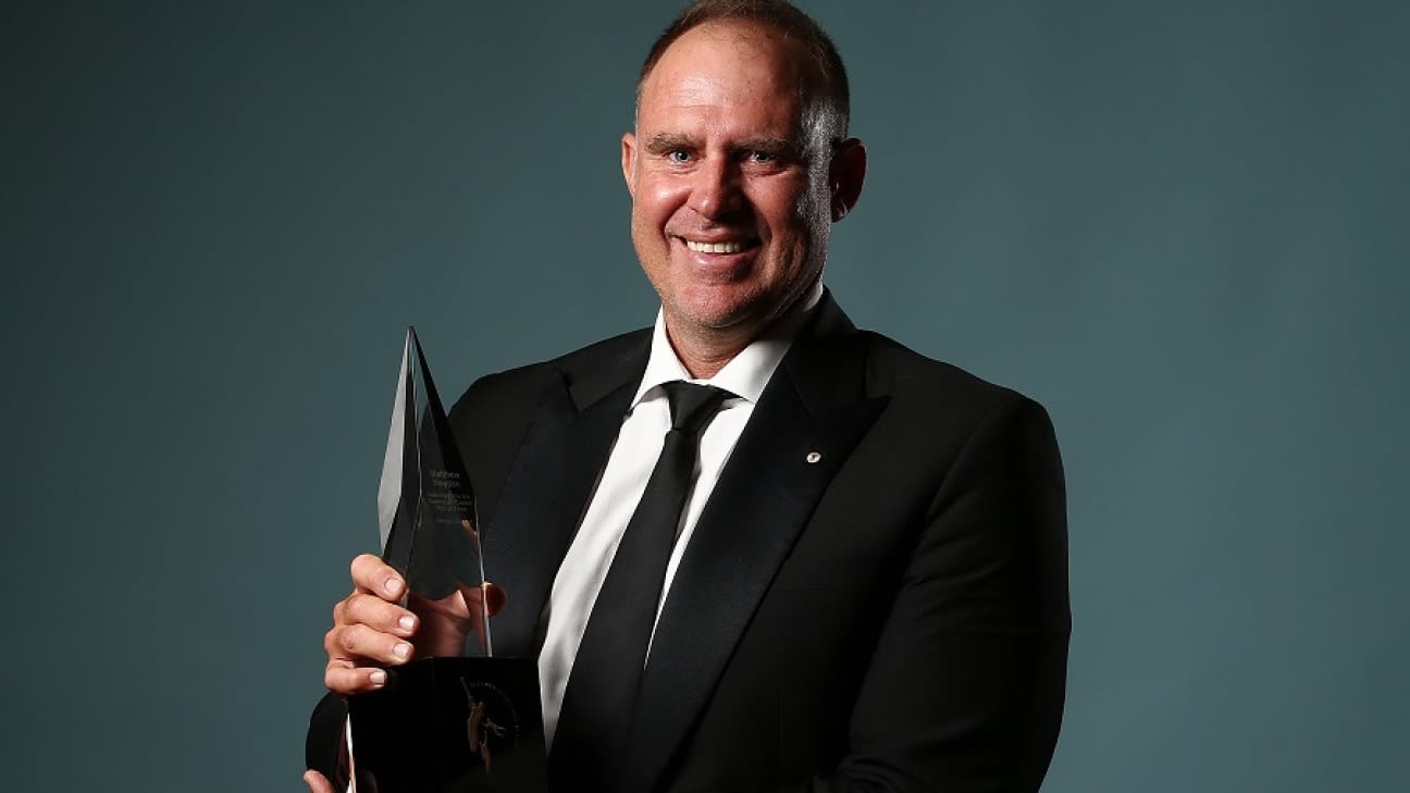 Matthew Hayden 'dodges bullet' in surfing accident ESPNcricinfo