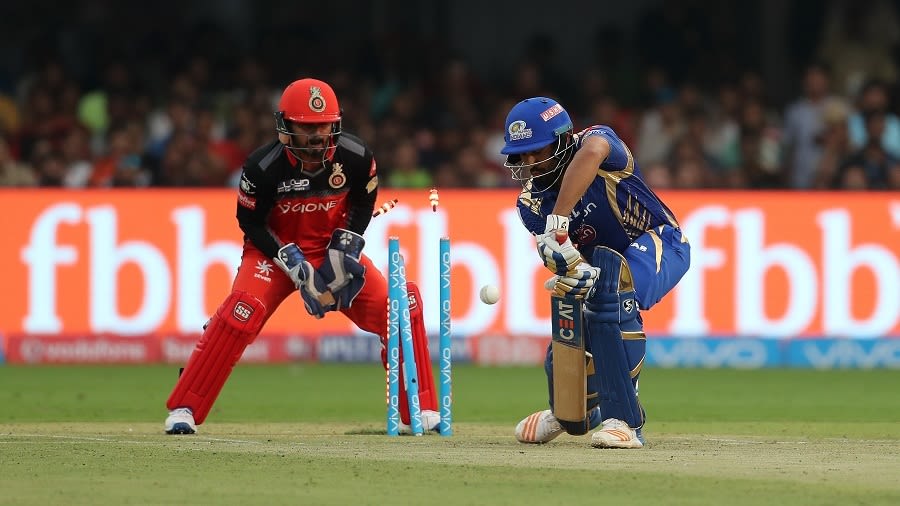 RCB vs MI Cricket Scorecard, , 12th match at Bengaluru, April 14, 2017