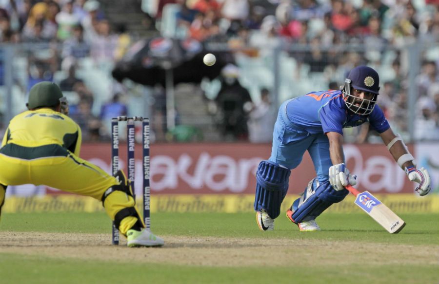 Ajinkya Rahane dishes in a full-length dive | ESPNcricinfo.com