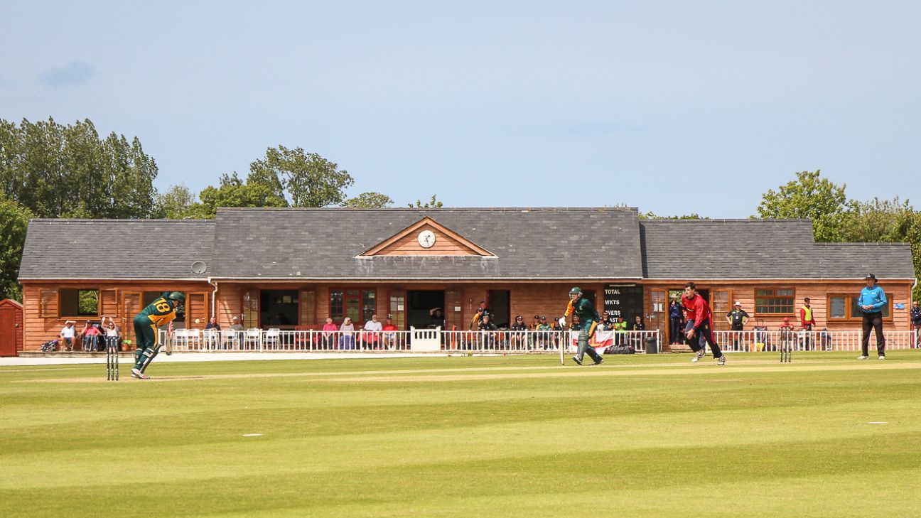 Peter Della Penna meets a potato farmer in Jersey who built a cricket ground in the fields | ESPNcricinfo