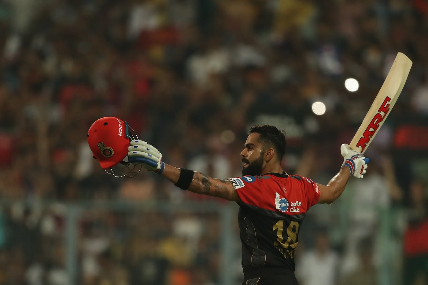 Watch: Virat Gets Cake-Faced Celebrating Birthday With RCB