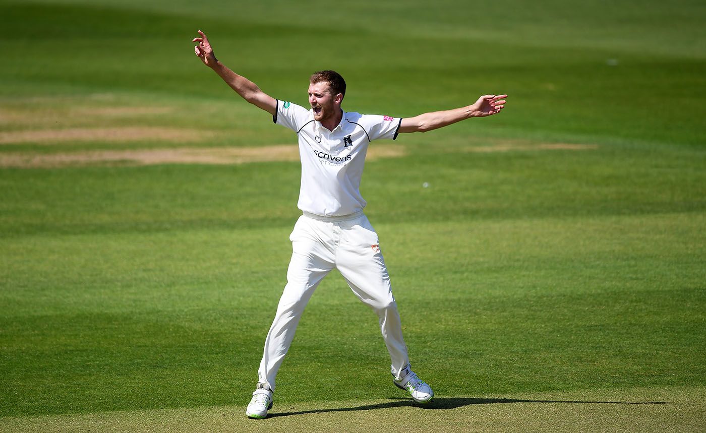 Hannon-Dalby takes seven however Northants battle again via Jack White