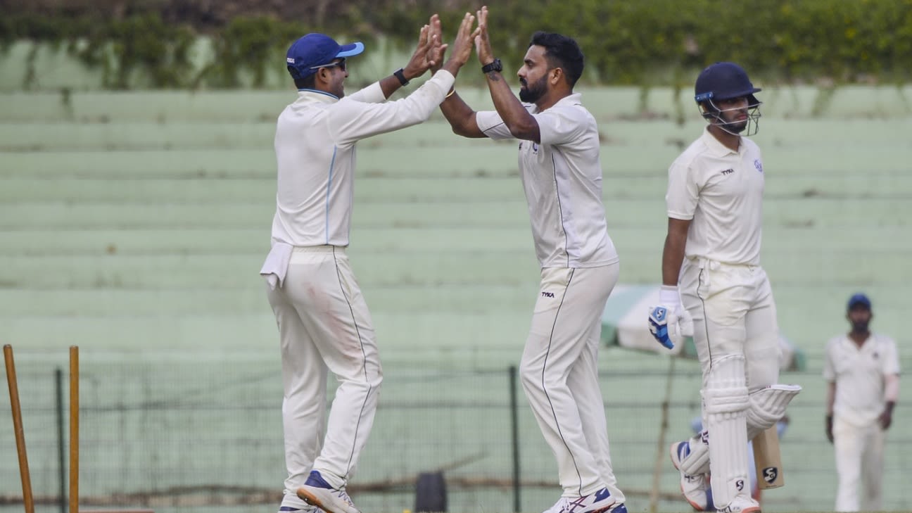 Live Report - Ranji Trophy, 2nd round | ESPNcricinfo