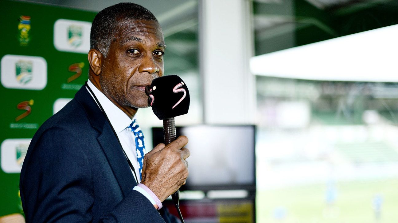 Michael Holding akan pensiun dari komentar kriket
