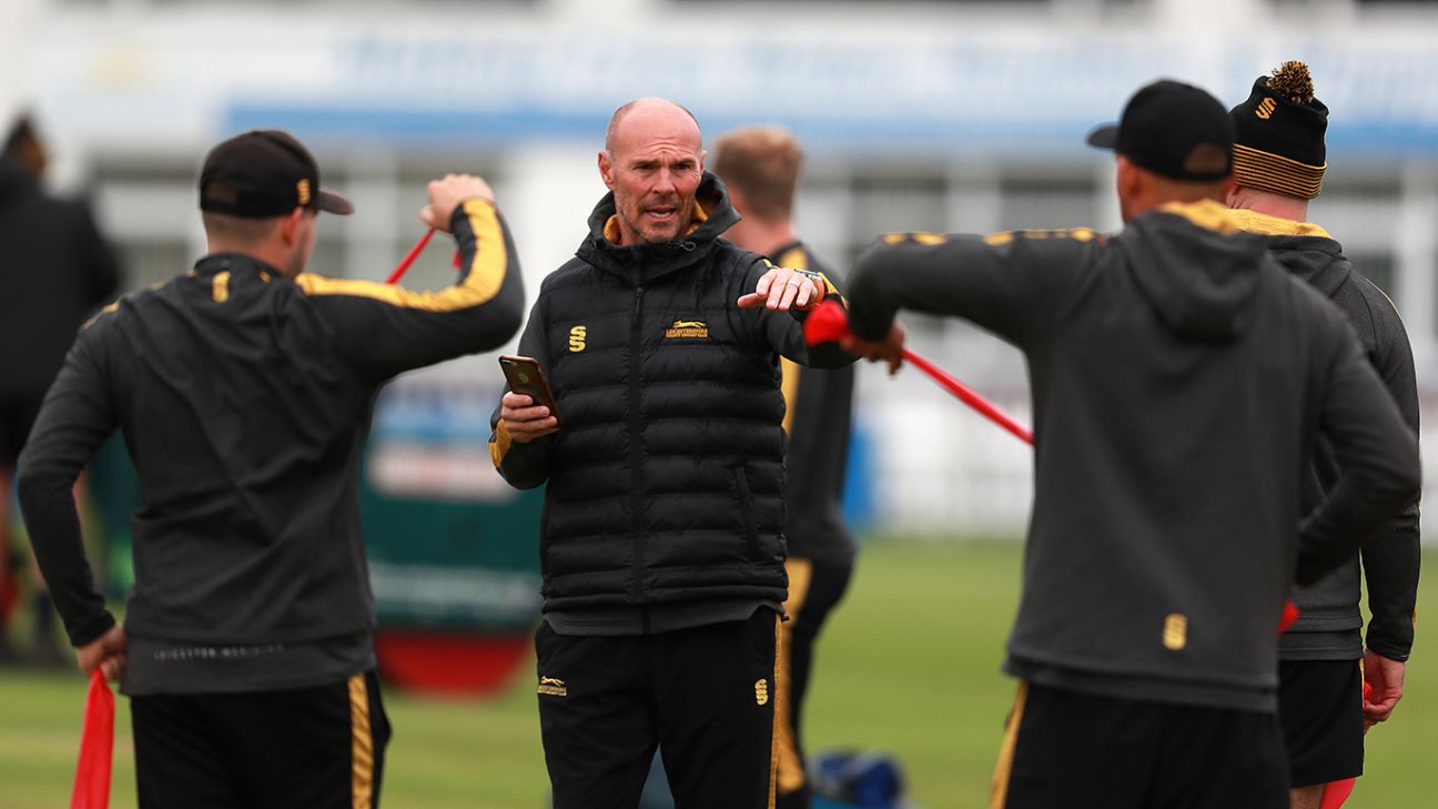 Paul Nixon relieved of duties as Leicestershire head coach