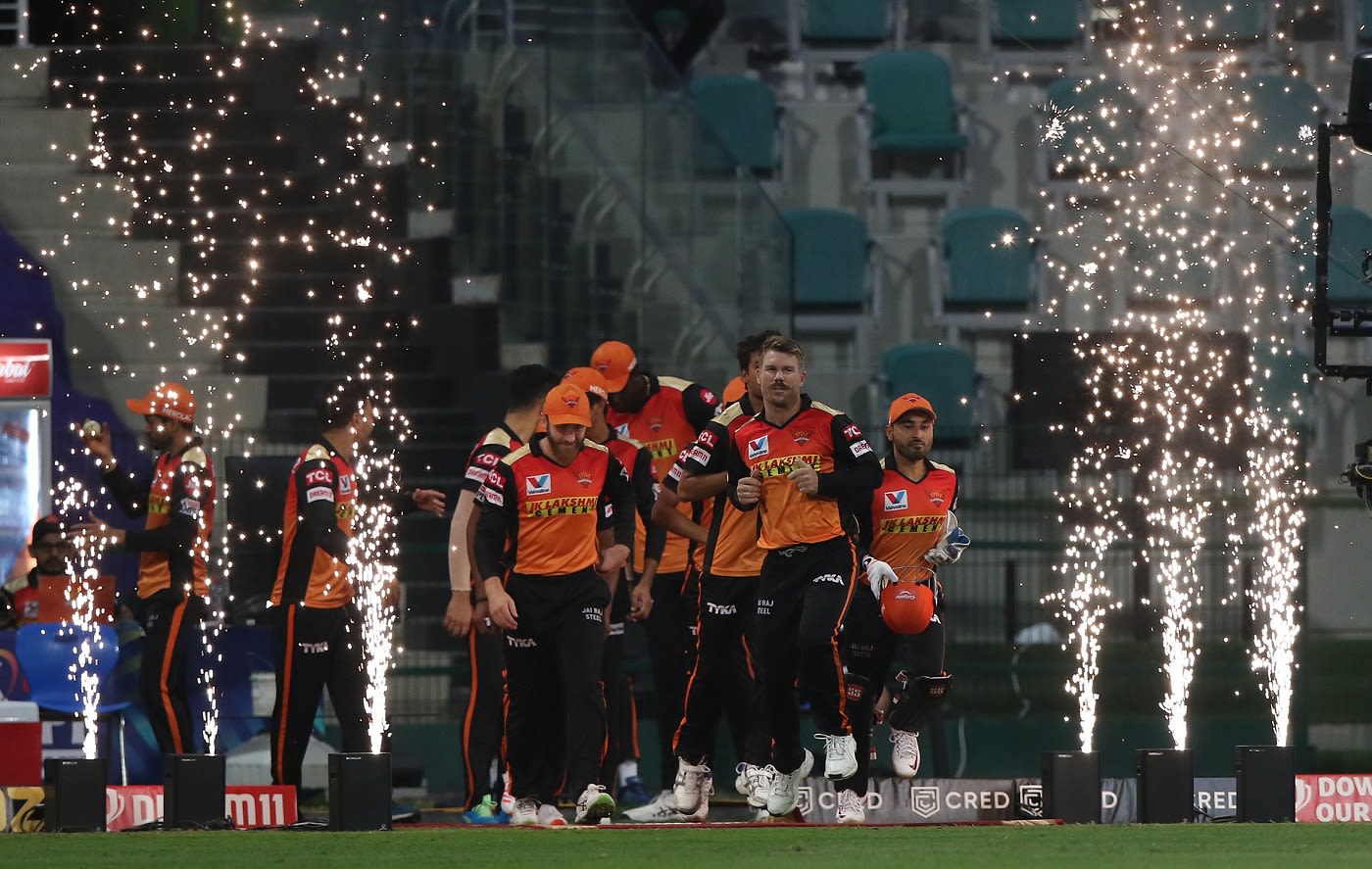 David Warner lead the Sunrisers Hyderabad out to the field