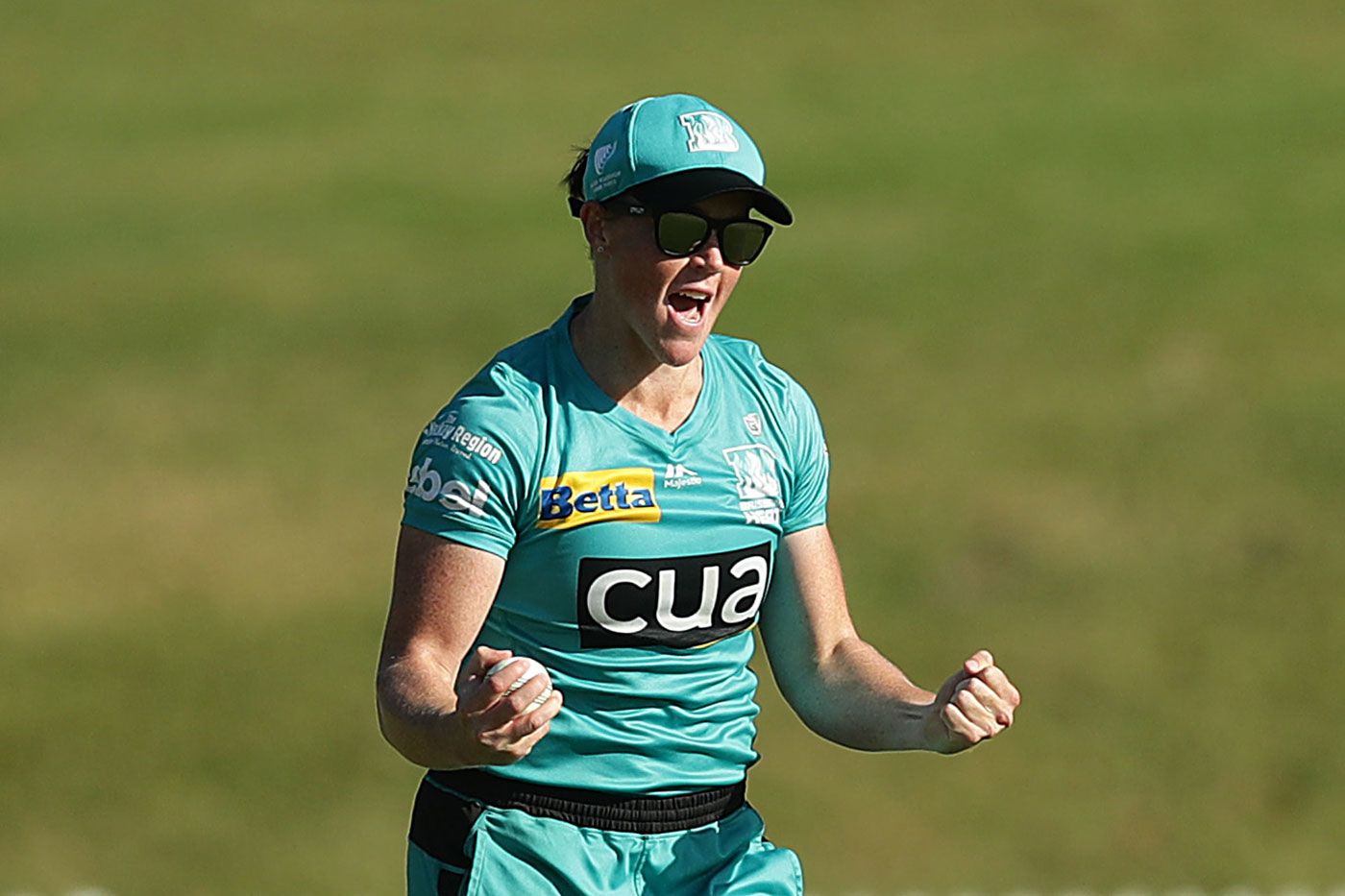 Grace Harris secured victory with three wickets in an over