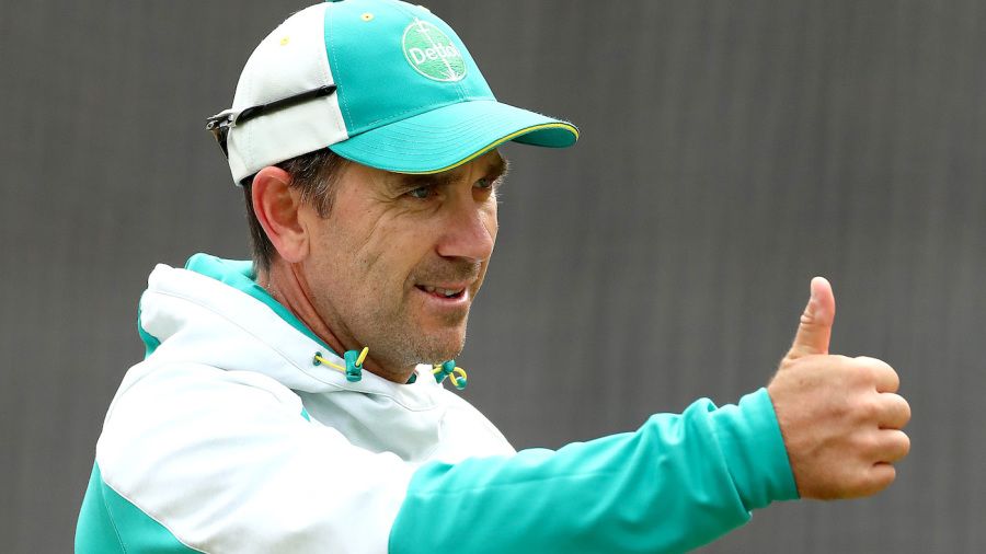 Team rumblings are a 'wake-up call' which Justin Langer won't ignore
