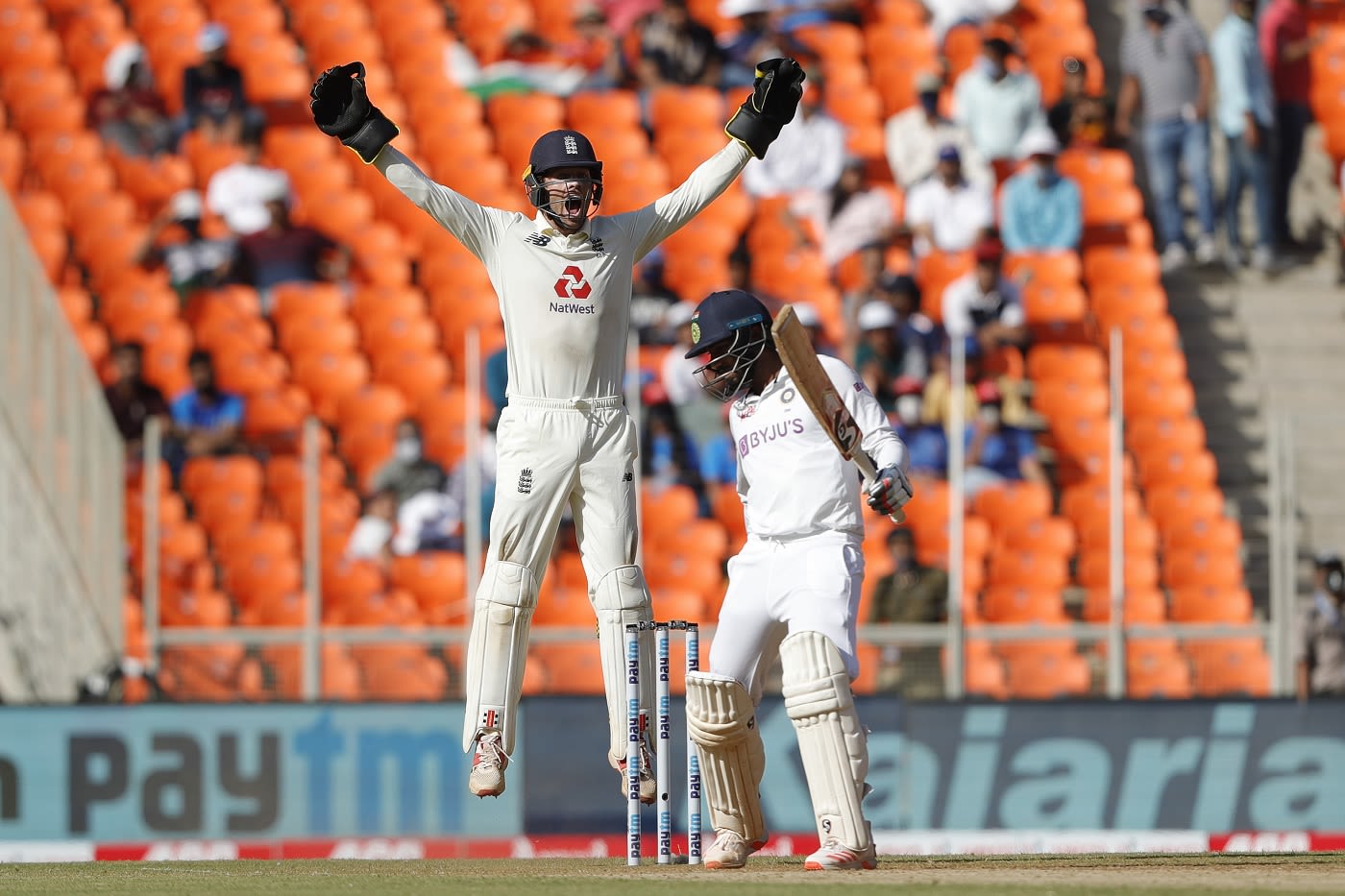 England wicketkeeper Ben Foakes appeals | ESPNcricinfo.com